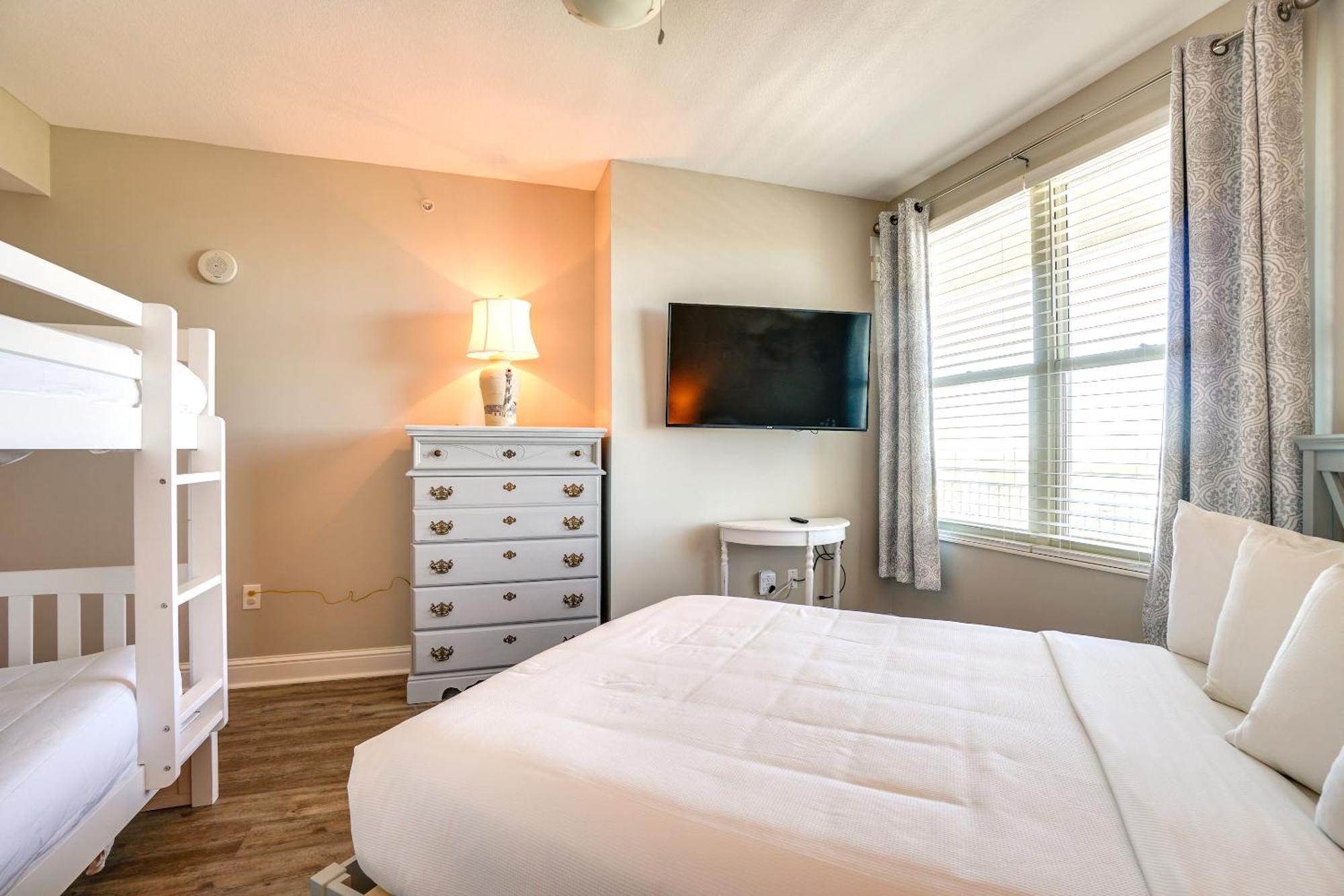 Aqua Beach Resort By Panhandle Getaways パナマシティービーチ 部屋 写真